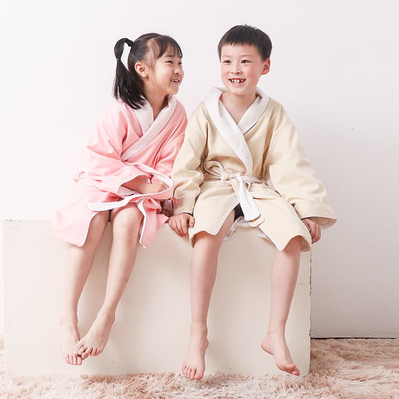 子供用 バスローブ 吸水 速乾 ふわふわ 長袖 ガウン 秋冬 防寒 男の子 女の子 ルームウェア パジャマ風 バスガウン